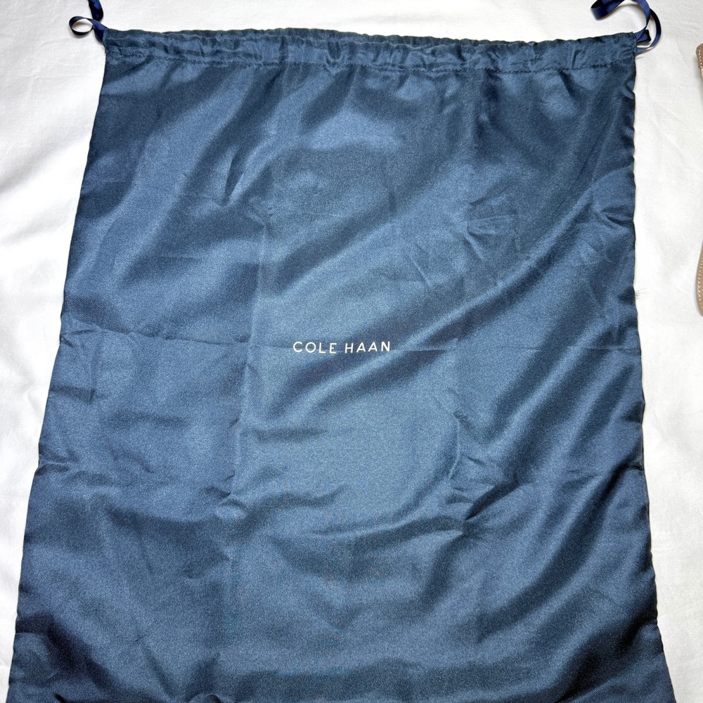 Cole Haan Leather Tote with Trolley Sleeve for Travel, plus dust cover. Like New - Picture 12 of 12